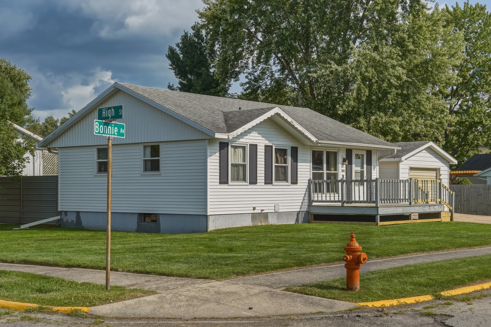1606 Bonnie Avenue Property Photo 3