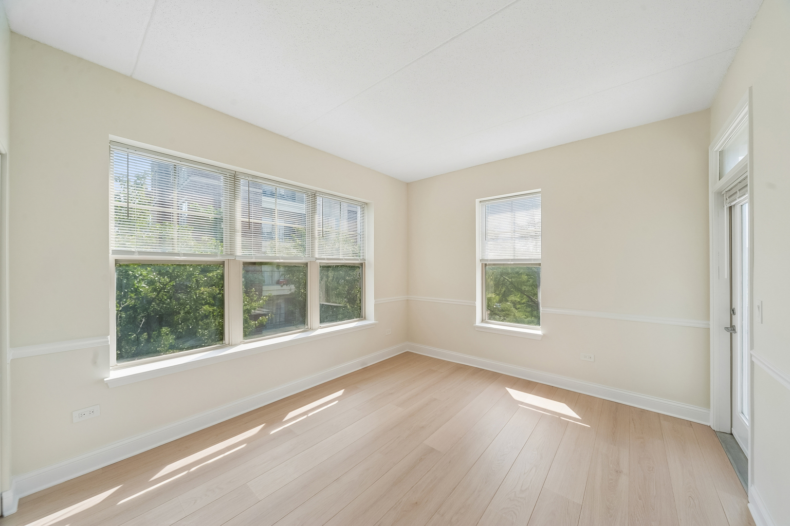 511 Prestwick Lane 307 Property Photo 5