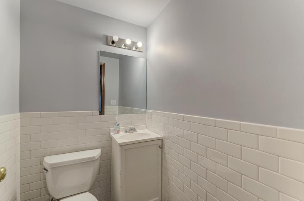 22812 Wentworth Avenue Property Photo 30
