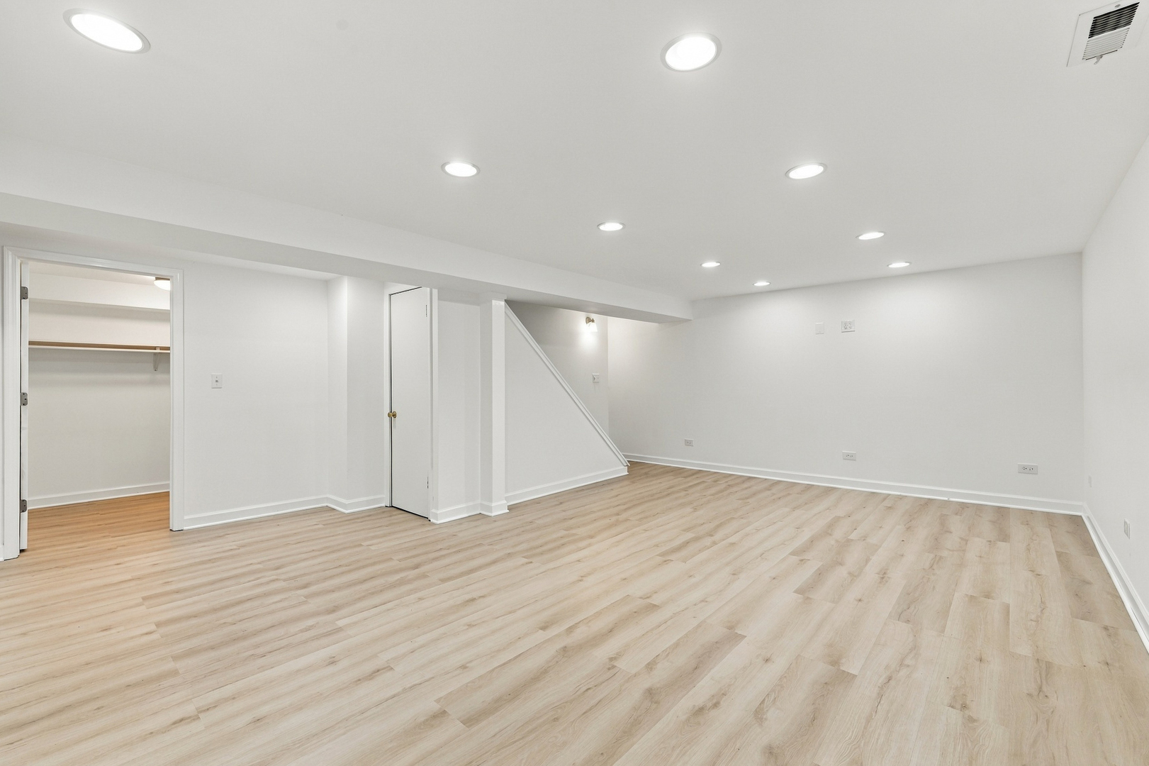 447 Keith Avenue Property Photo 12
