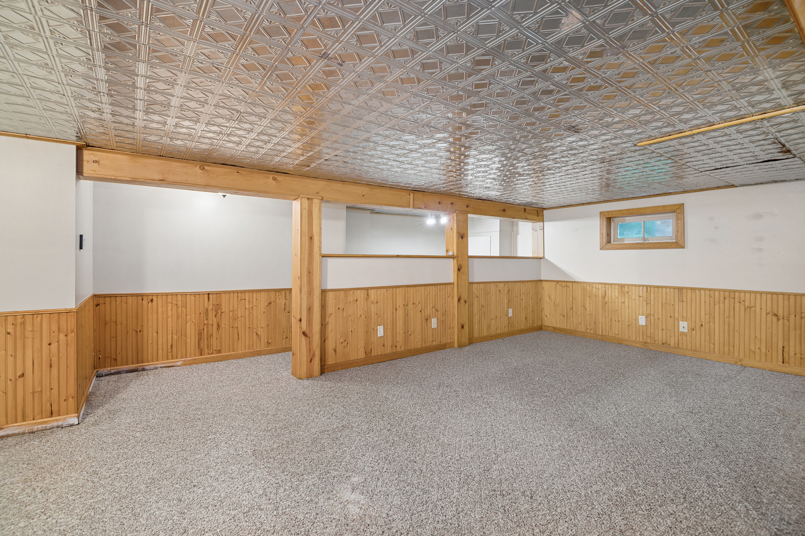 1042 S 8th Avenue Property Photo 17
