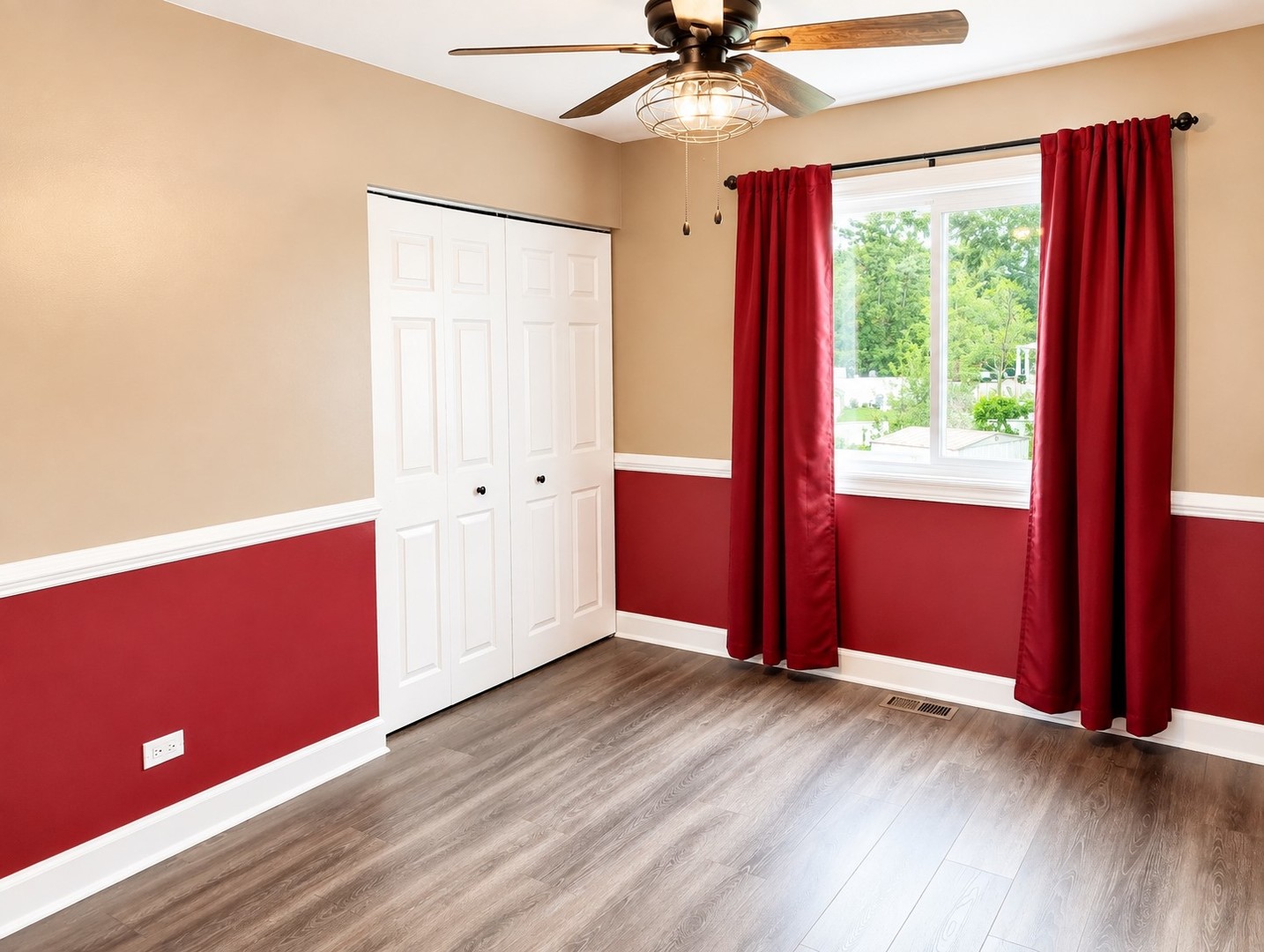 1037 Ridgewood Drive Property Photo 20