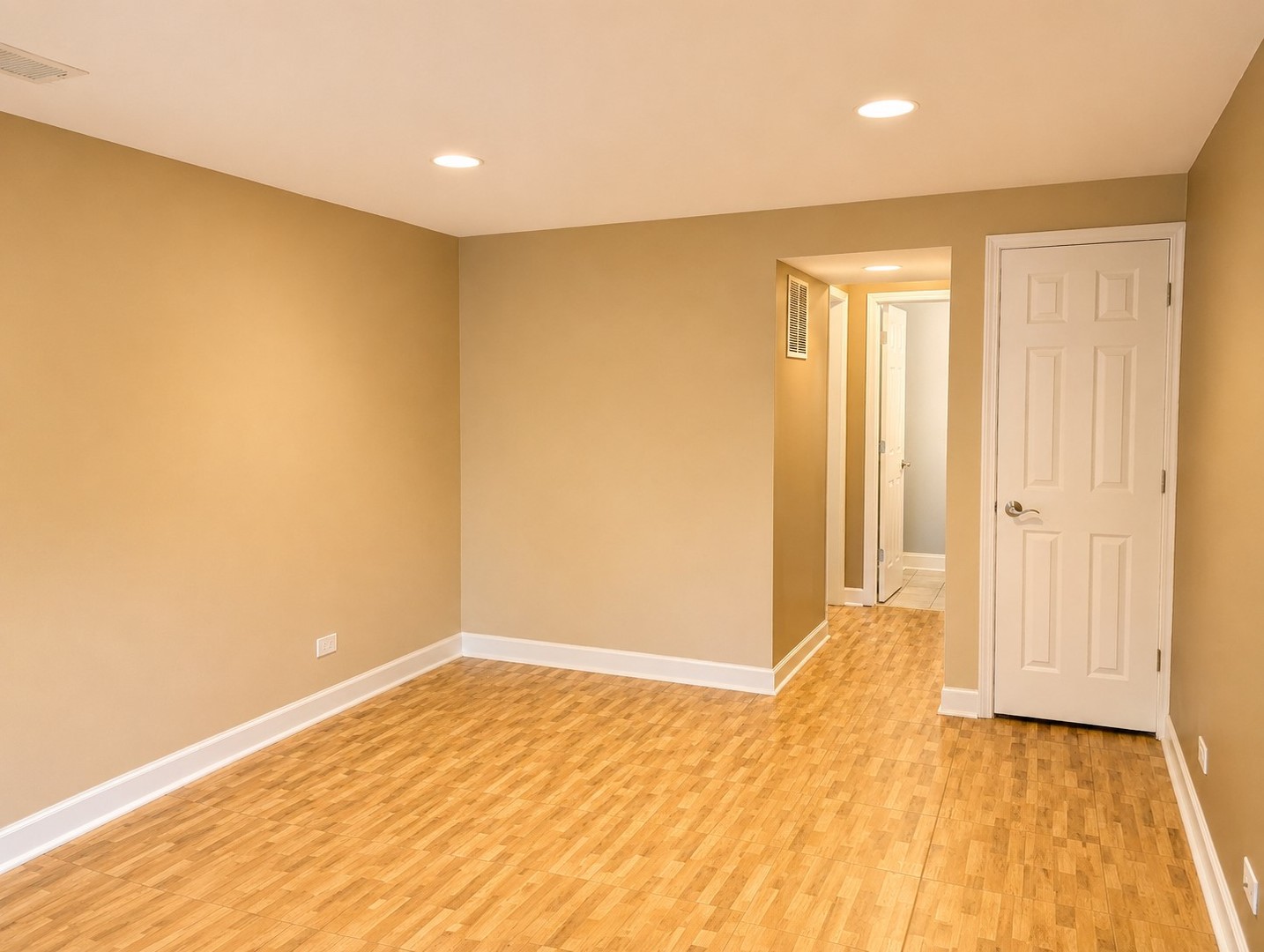 1037 Ridgewood Drive Property Photo 29
