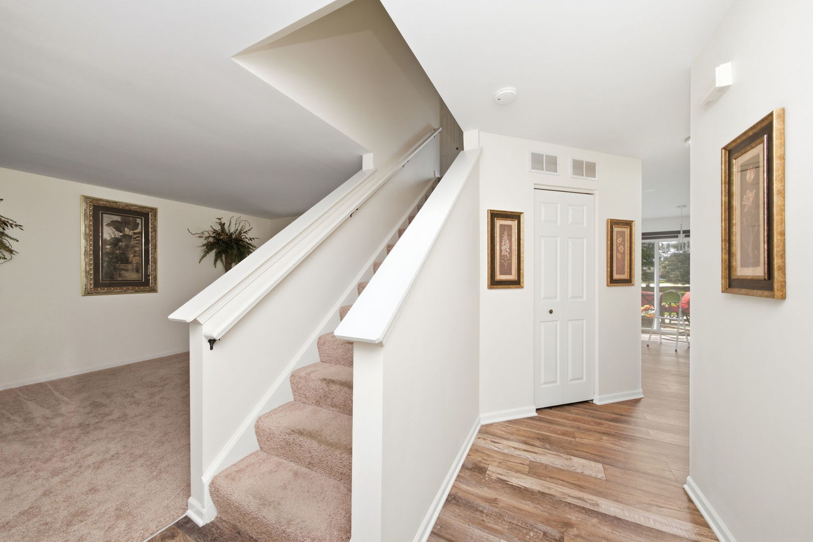 2798 Jenna Circle Property Photo 3