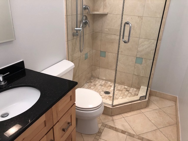 725 W Huntington Commons Road 401 Property Photo 12