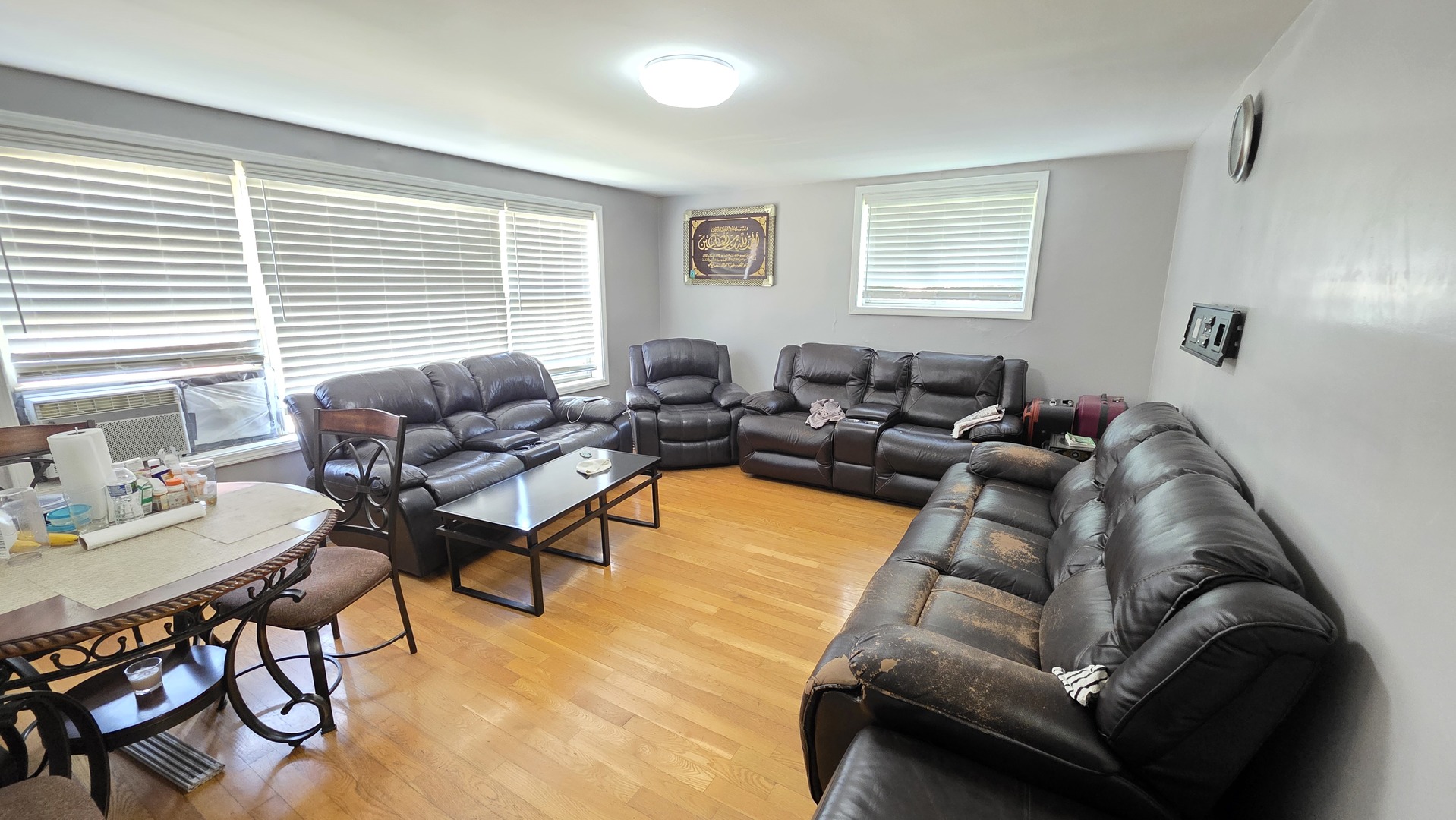 2239 W Farwell Avenue 2a Property Photo 4