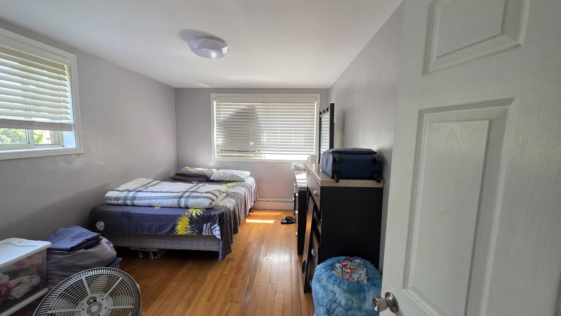 2239 W Farwell Avenue 2a Property Photo 7