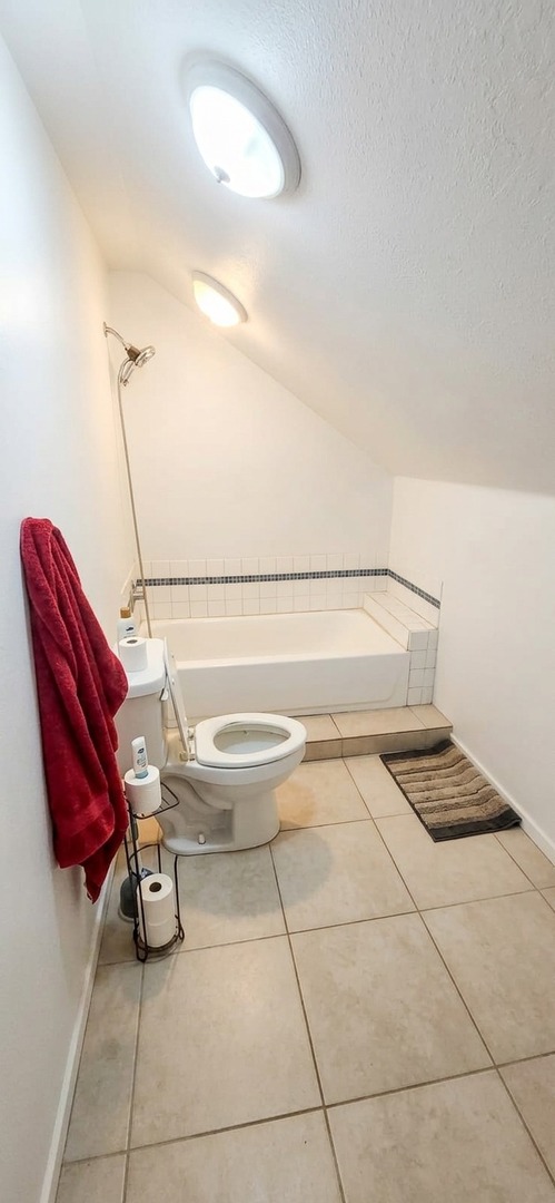 806 S Iowa Street Property Photo 11