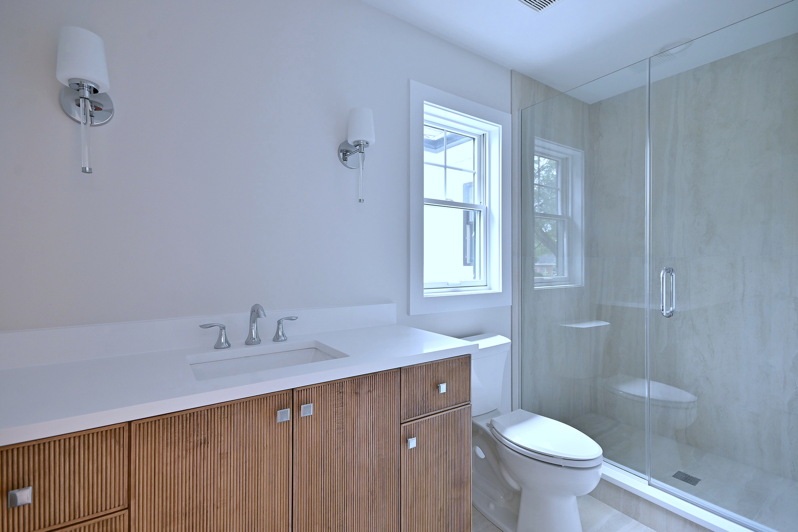 367 N Oak Street Property Photo 23