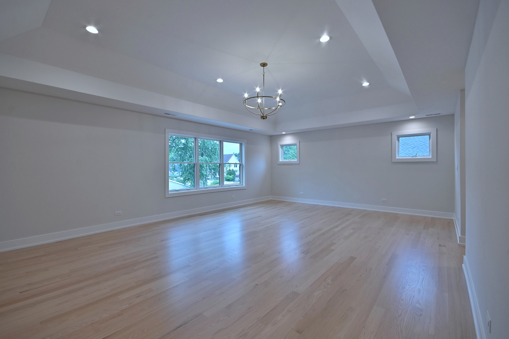 367 N Oak Street Property Photo 30