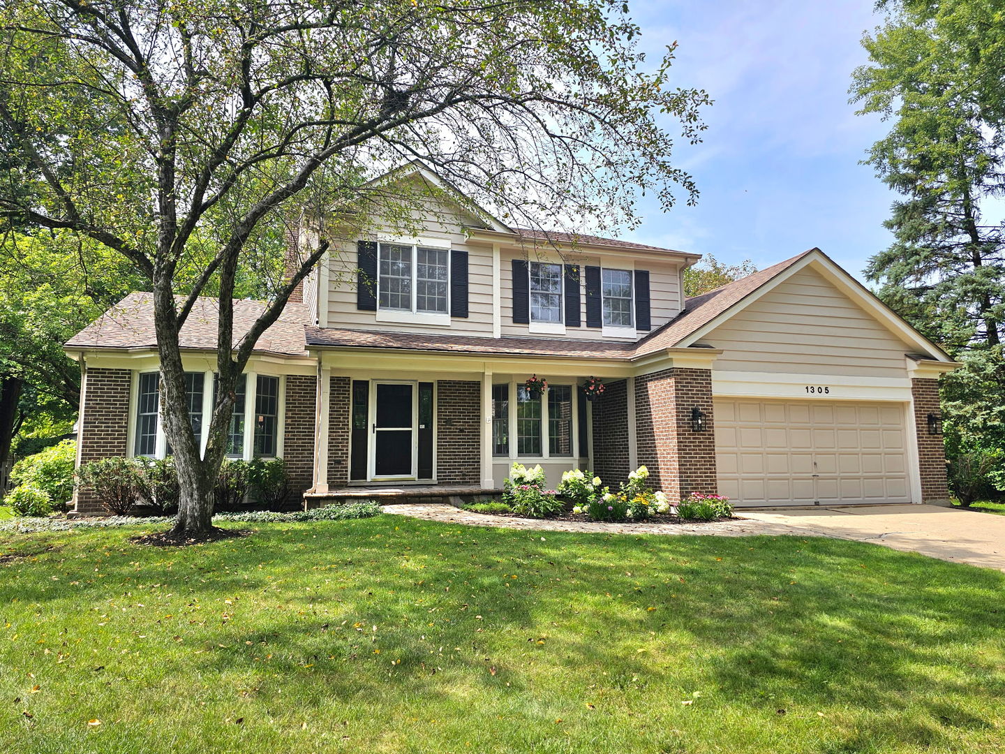 1305 Dancer Court Property Photo 1