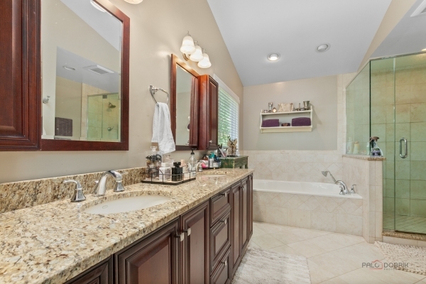 1305 Dancer Court Property Photo 17
