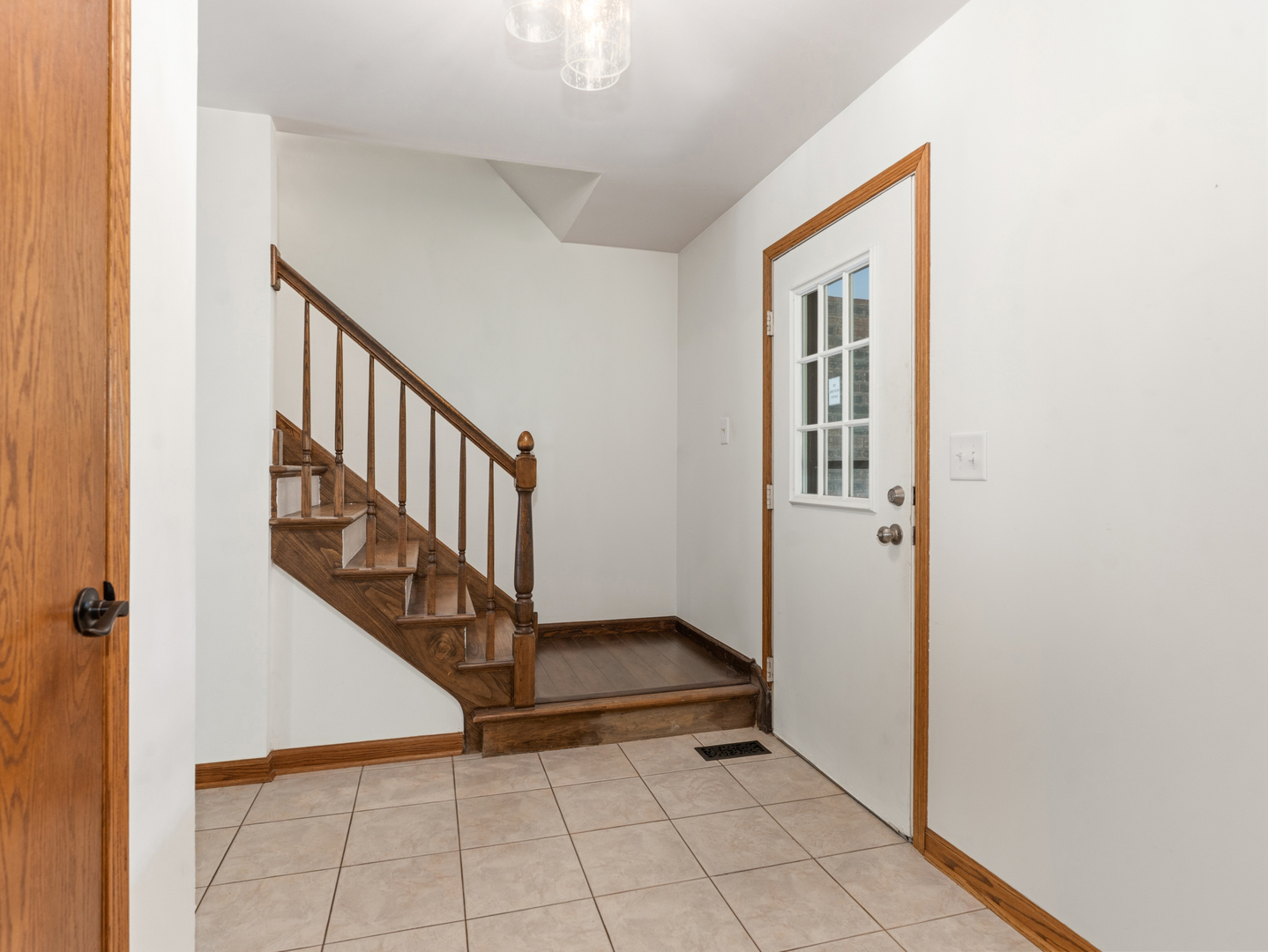 20 Arthur Court Property Photo 4