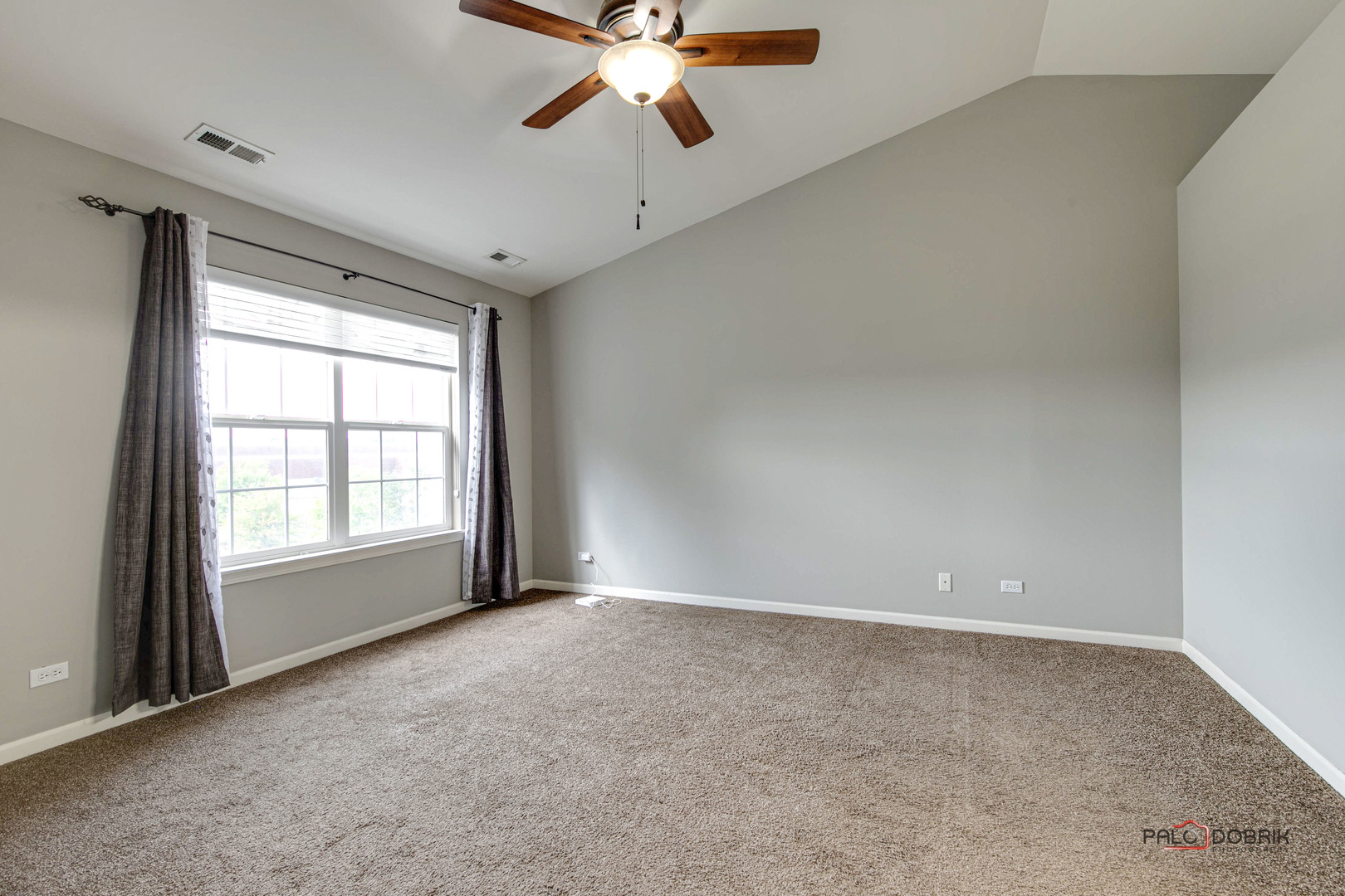 921 Summit Creek Drive Property Photo 18