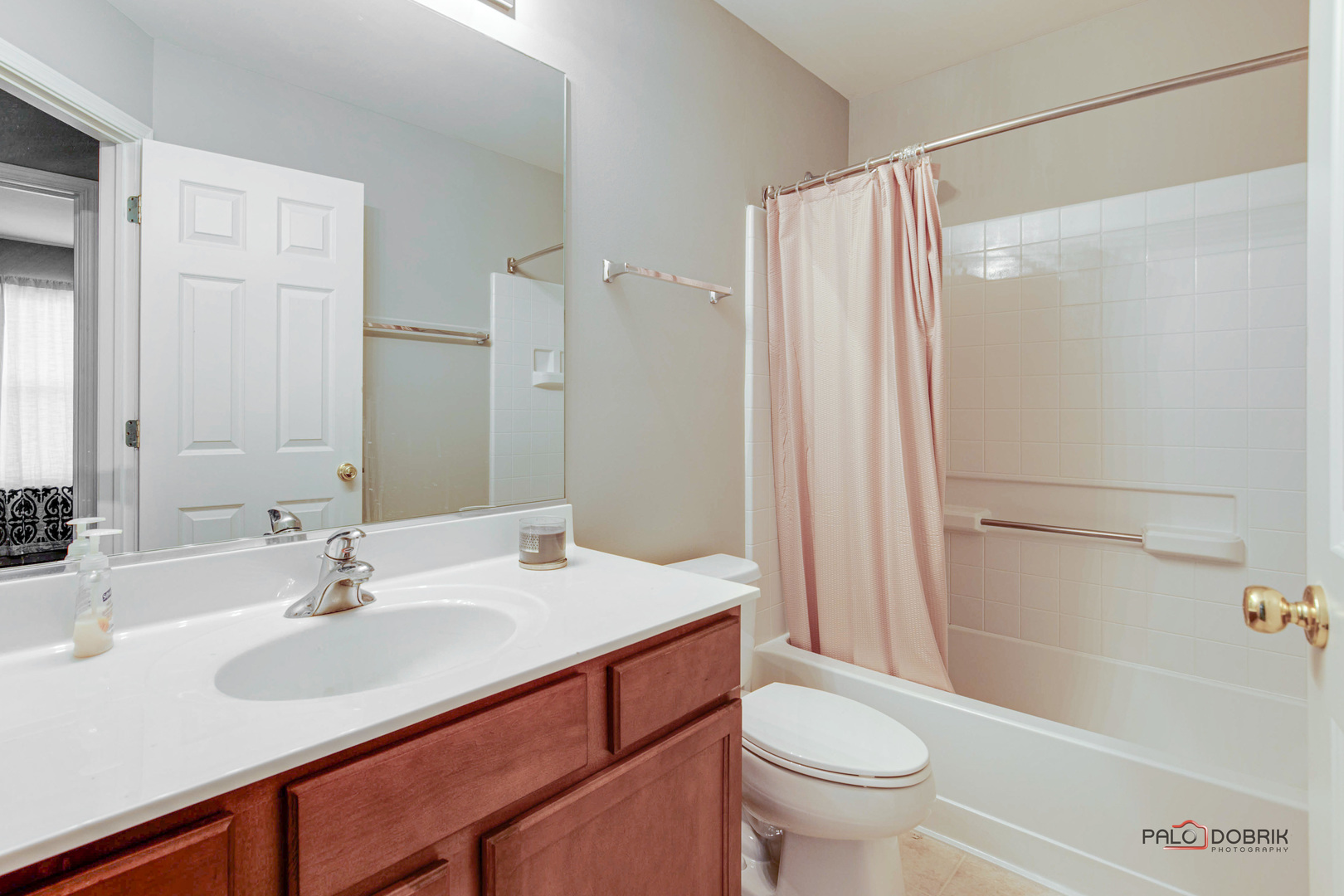 921 Summit Creek Drive Property Photo 24