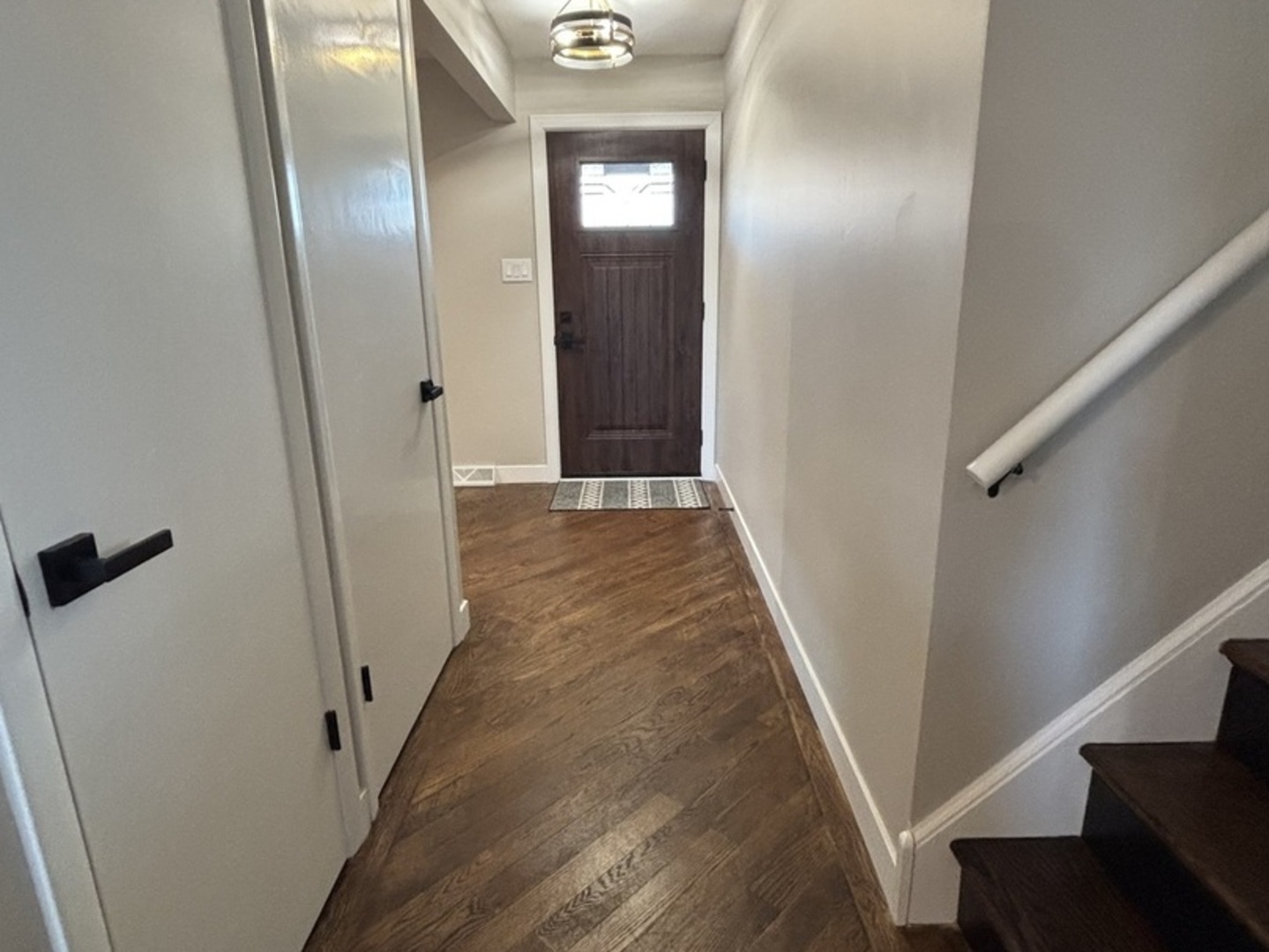 15848 Wabash Avenue Property Photo 9