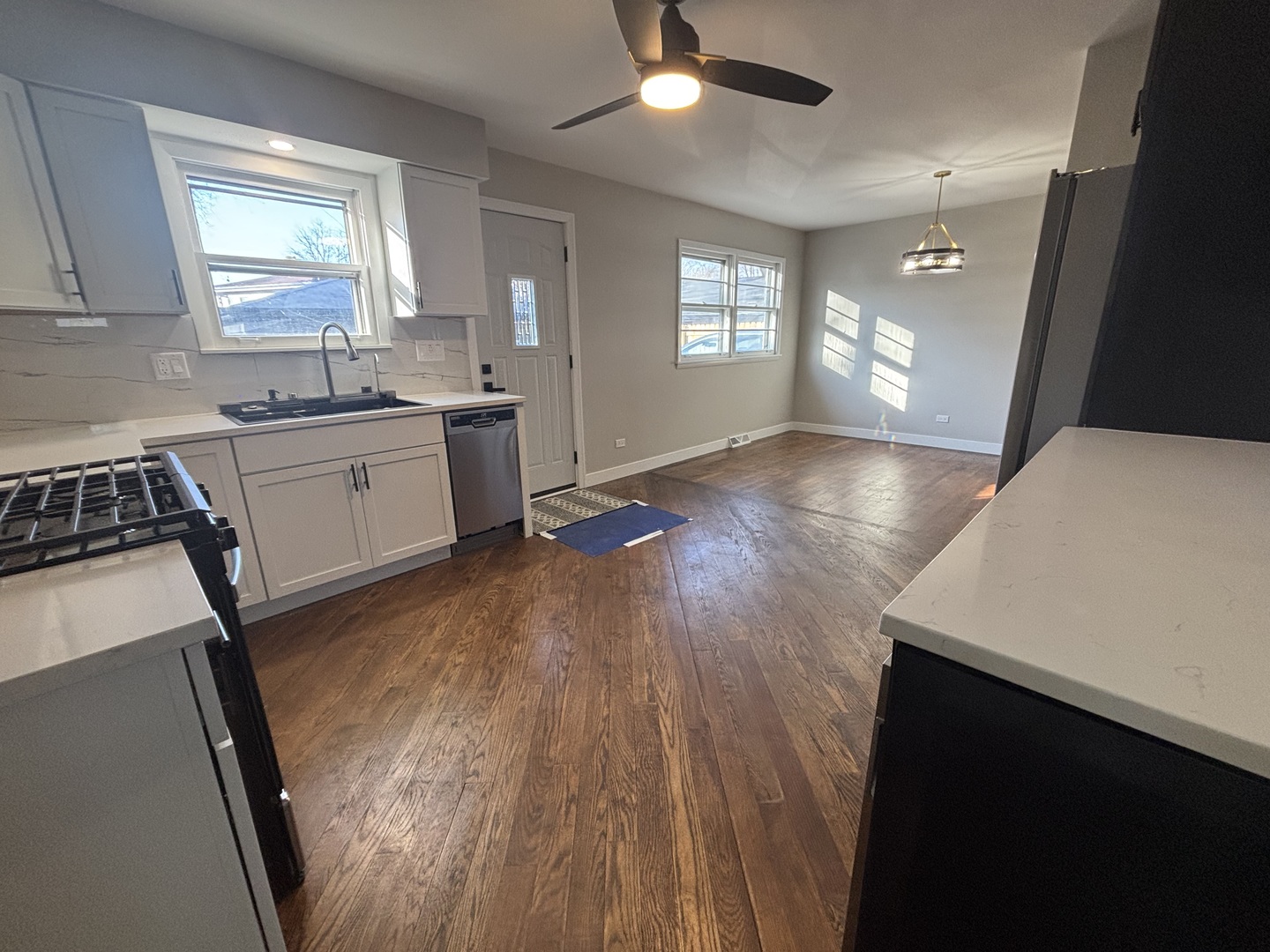 15848 Wabash Avenue Property Photo 16