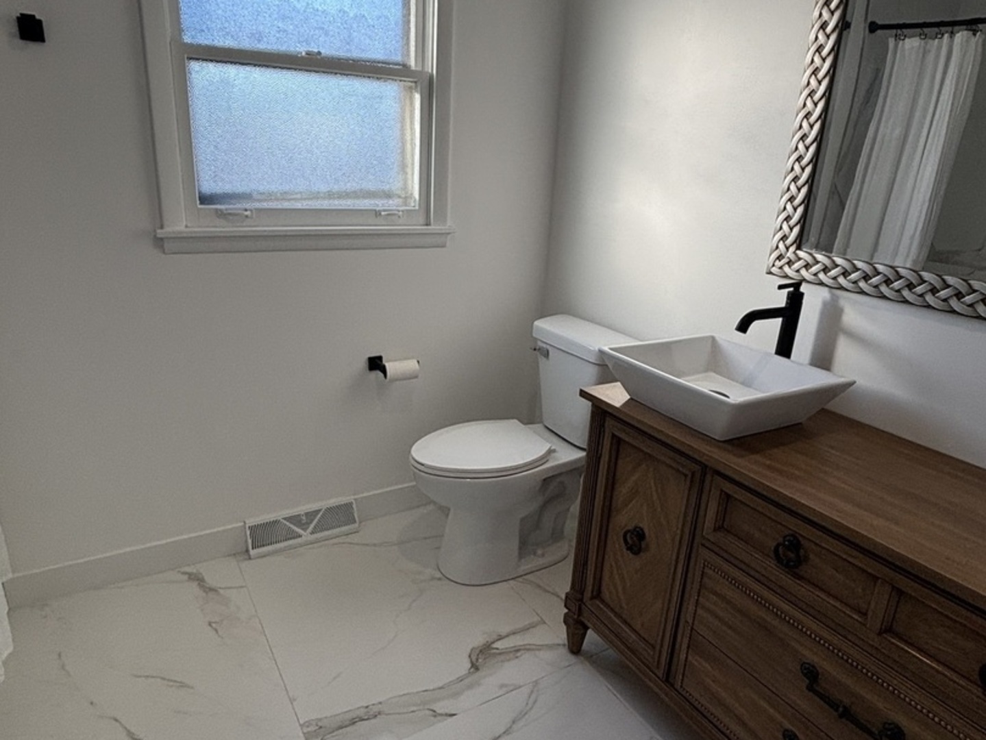 15848 Wabash Avenue Property Photo 28