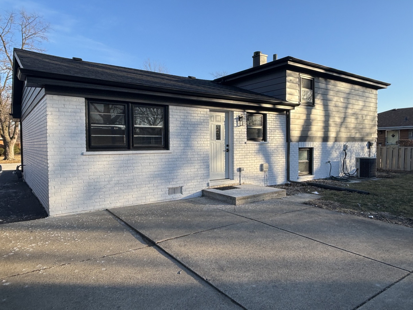 15848 Wabash Avenue Property Photo 47