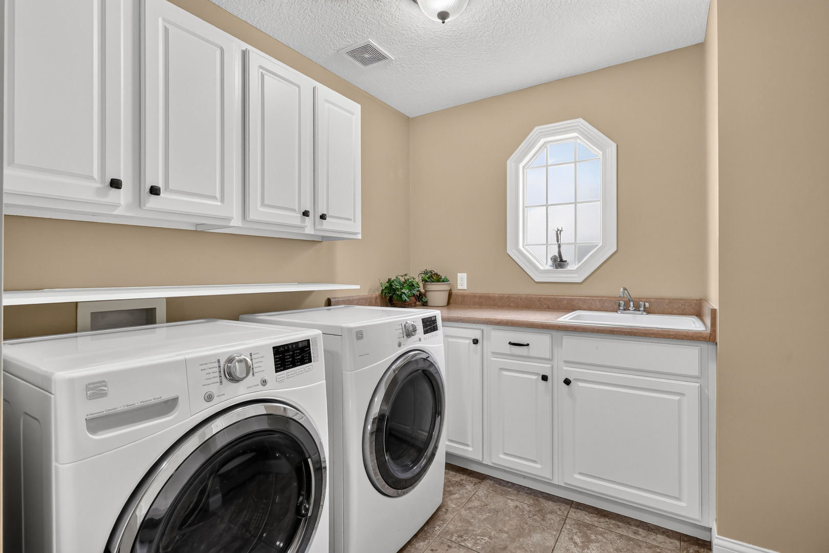 5578 Joshua Street Property Photo 29