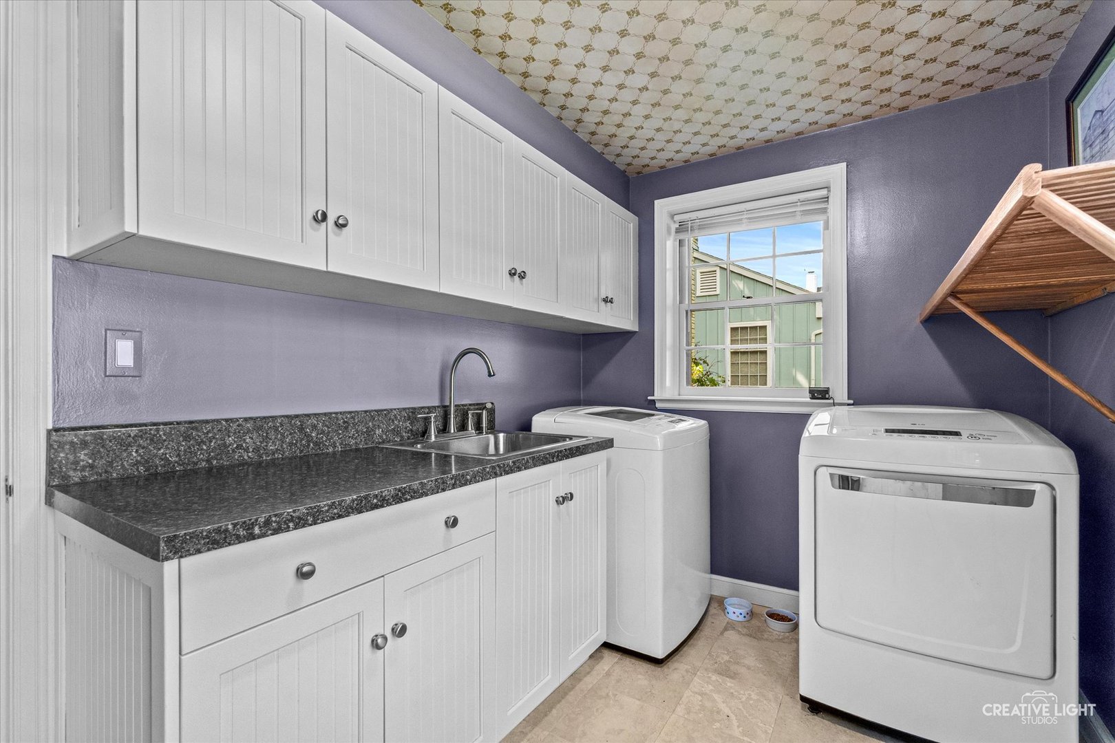 1434 W Downer Place Property Photo 13