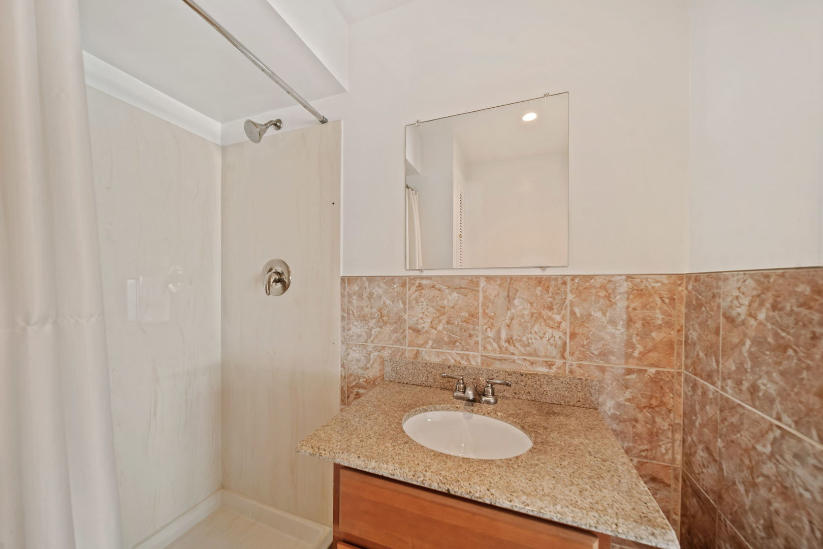 2607 Mayfair Avenue Property Photo 22