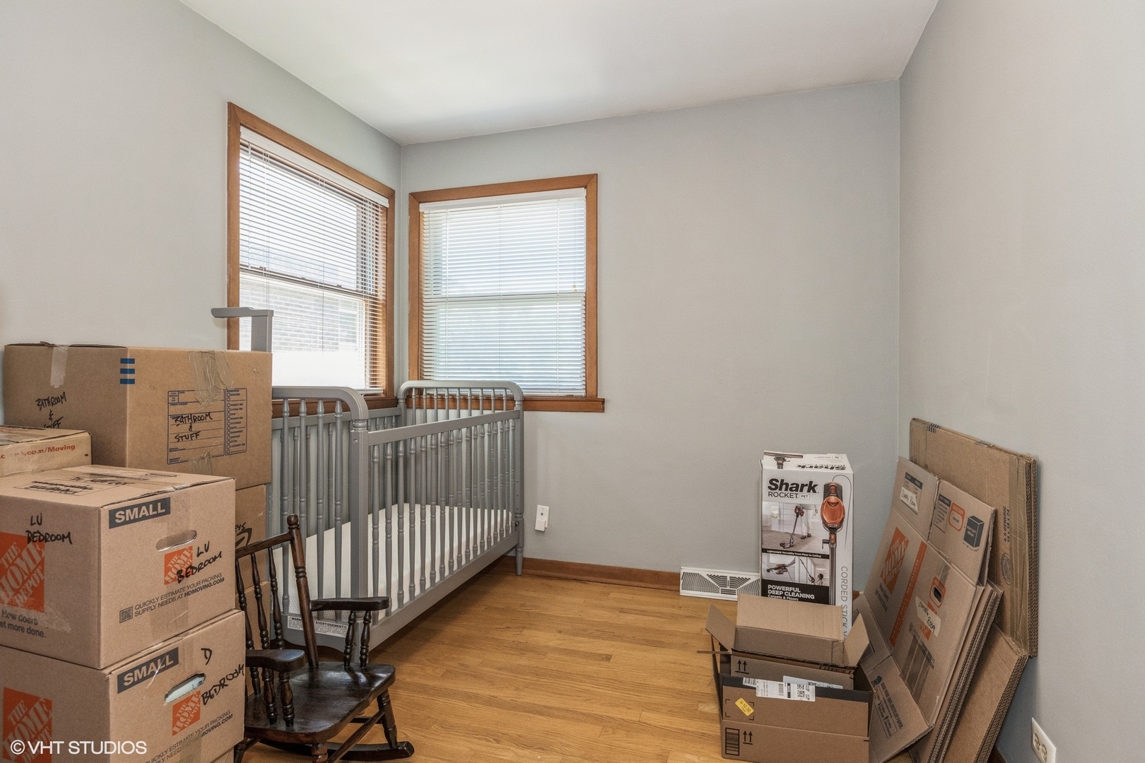 1011 W Hillgrove Avenue Property Photo 8