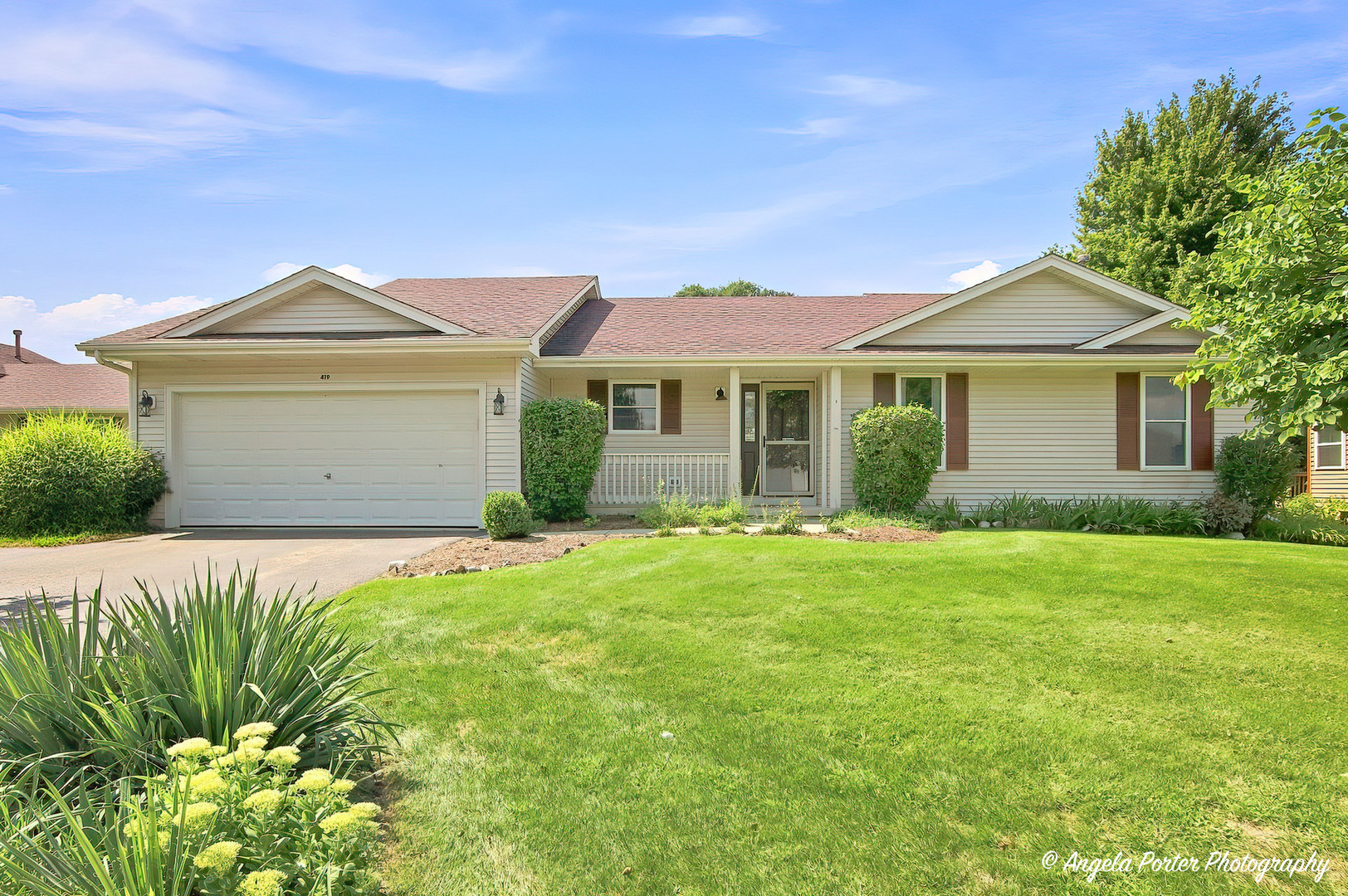 419 Wimbleton Trail Property Photo 1