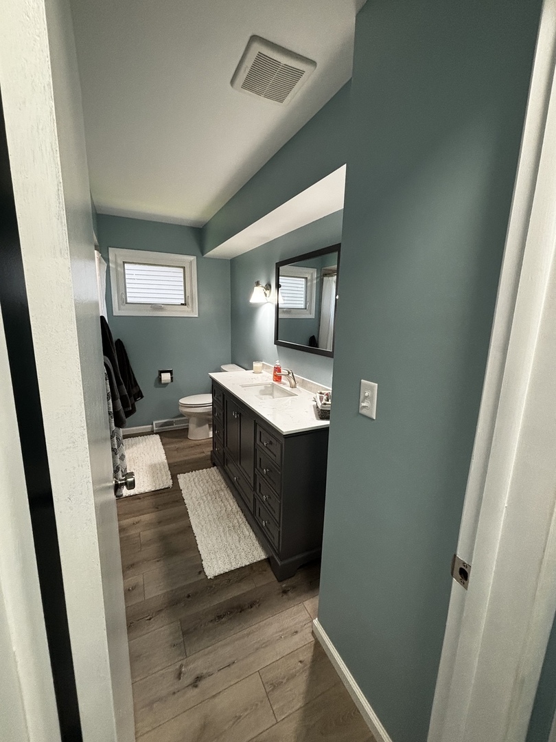 528 12th Avenue Property Photo 27