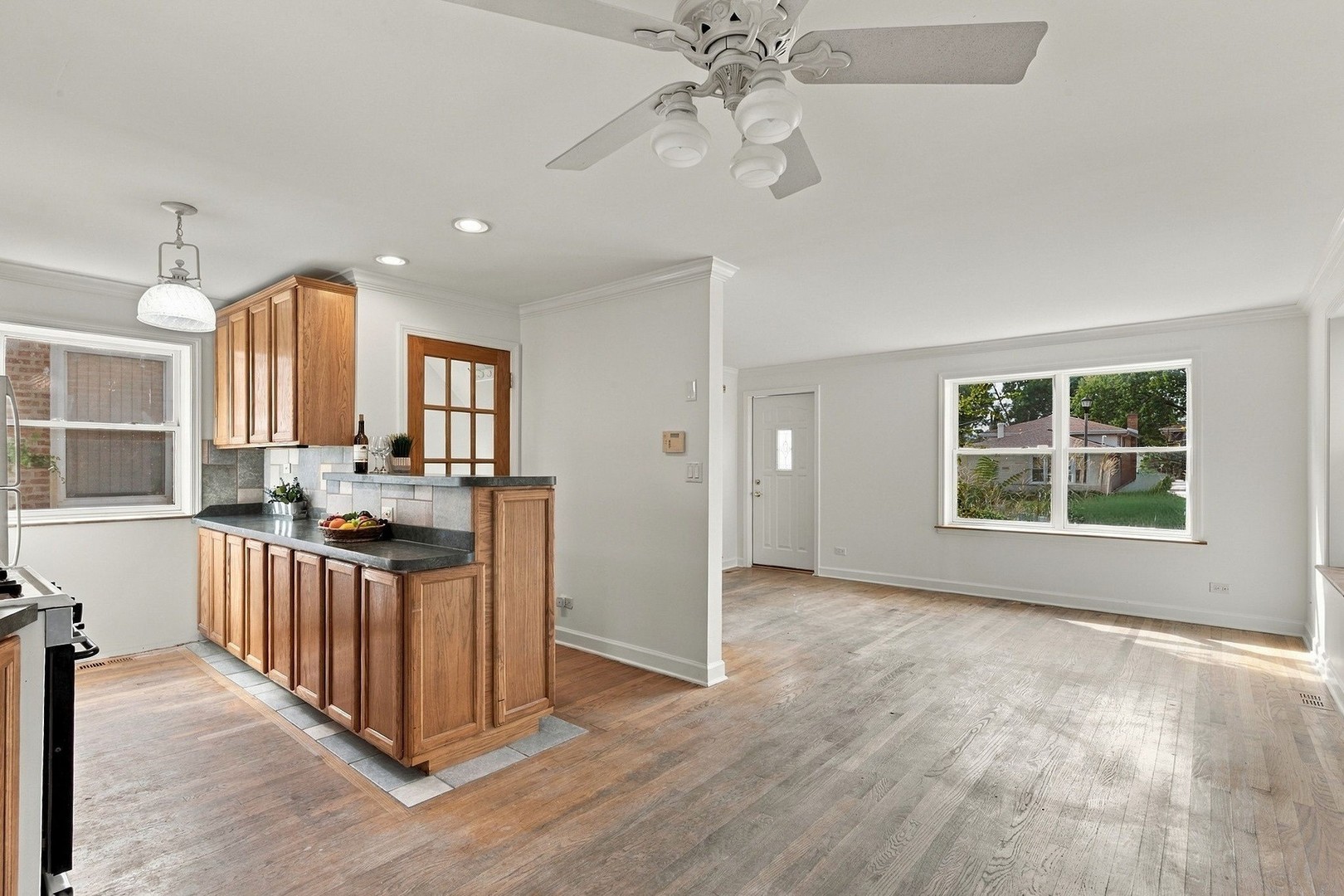 3836 Hull Street Property Photo 5