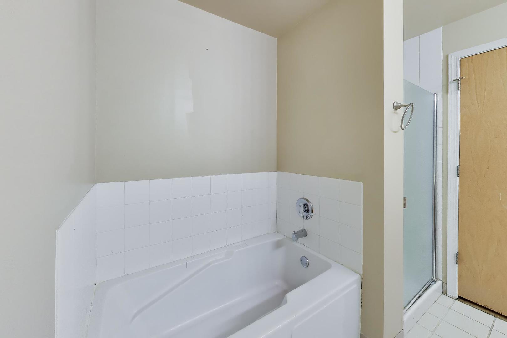 41 E 8th Street 904 Property Photo 13