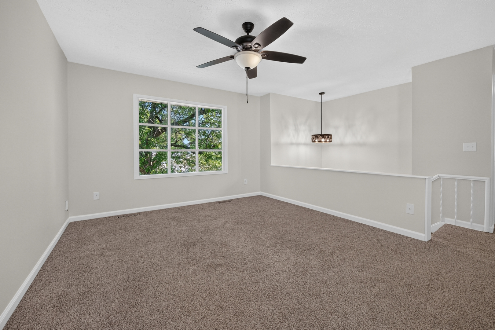 2319 Anchor Drive Property Photo 5
