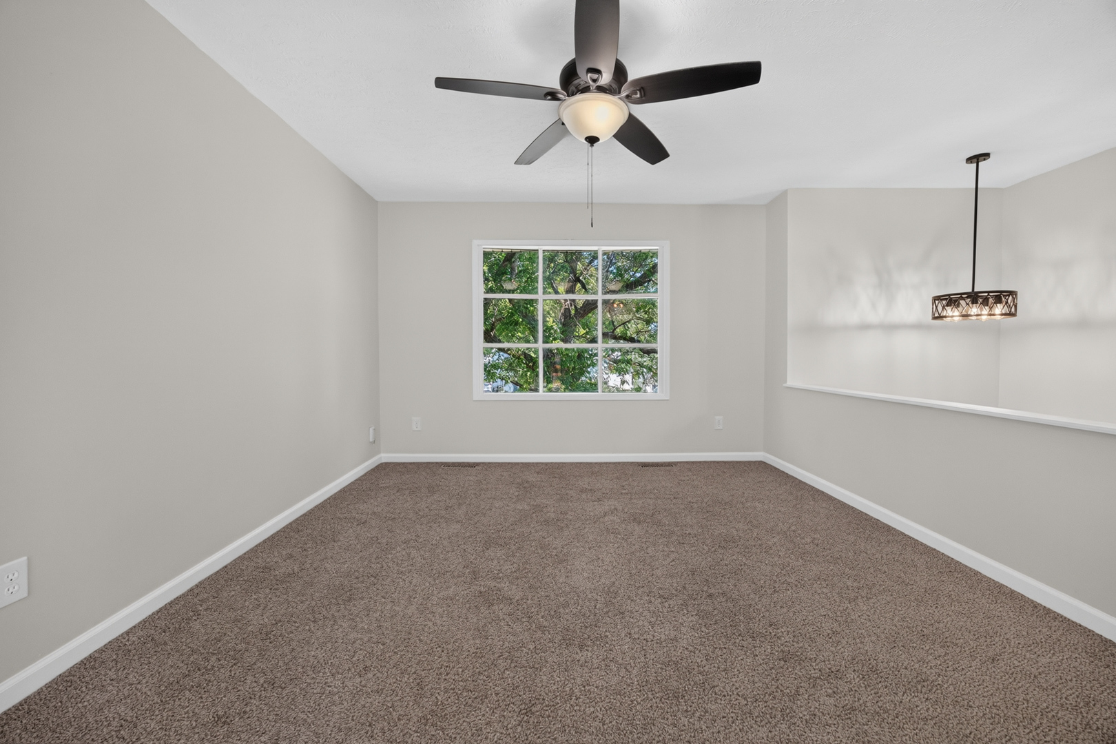 2319 Anchor Drive Property Photo 6
