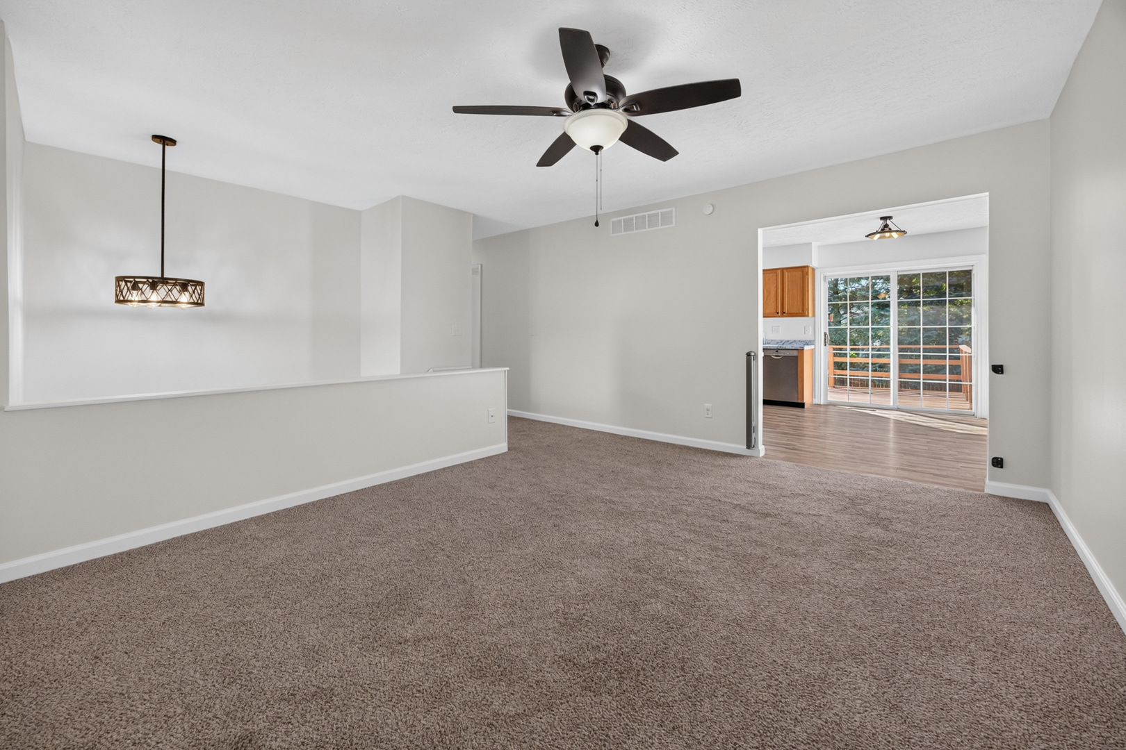 2319 Anchor Drive Property Photo 7