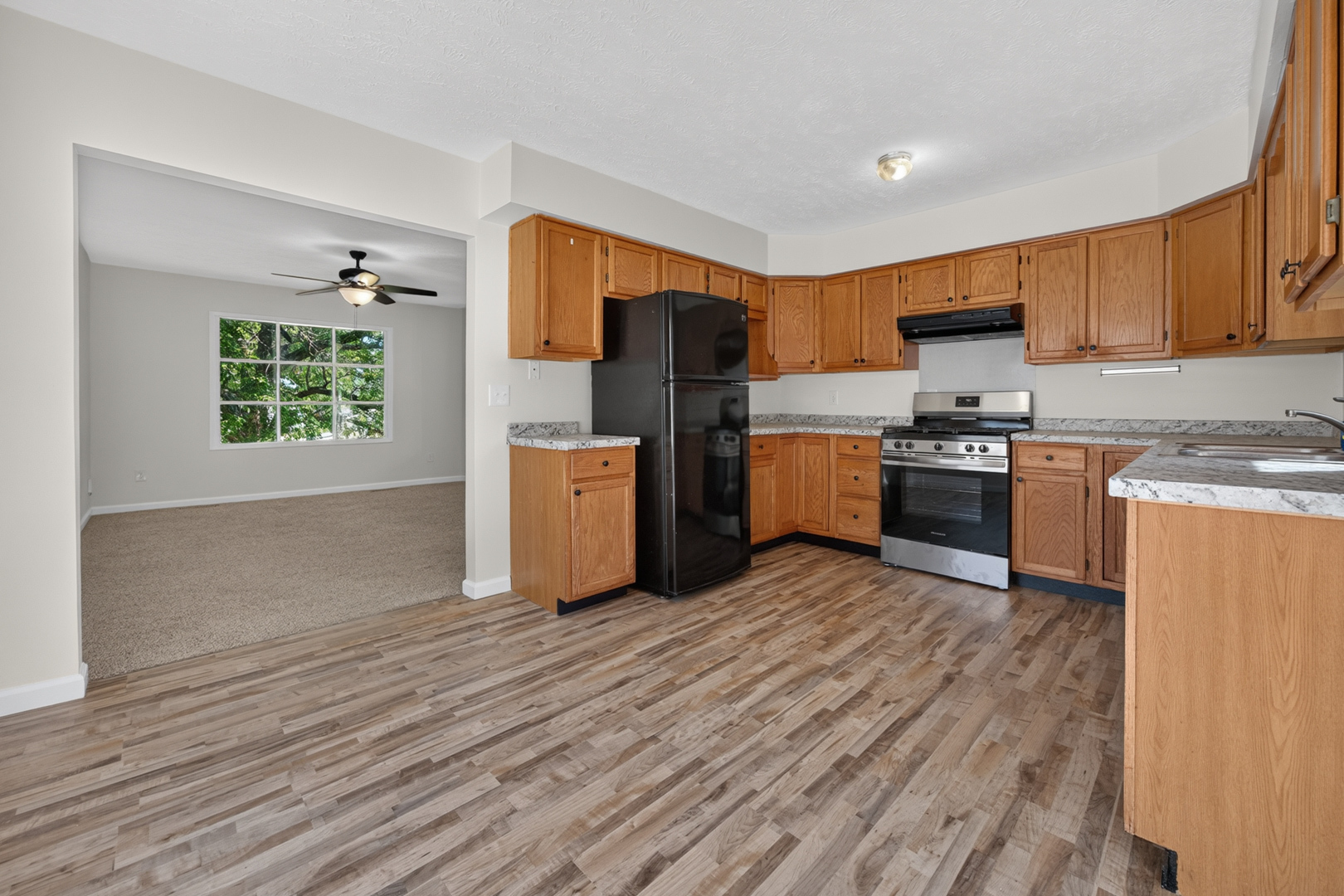 2319 Anchor Drive Property Photo 12