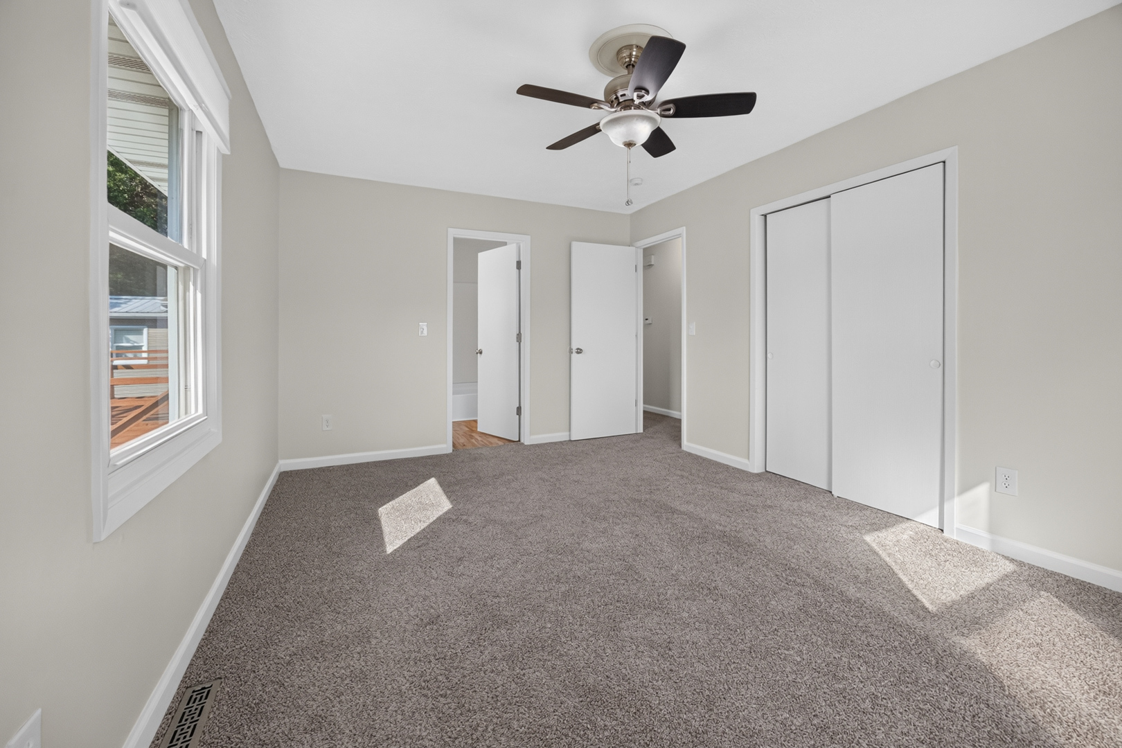 2319 Anchor Drive Property Photo 16