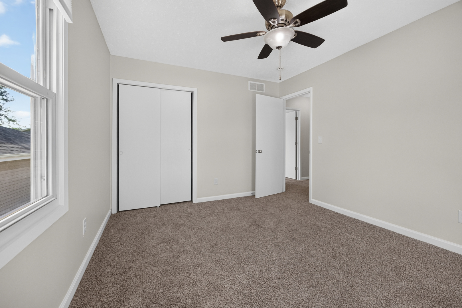 2319 Anchor Drive Property Photo 24