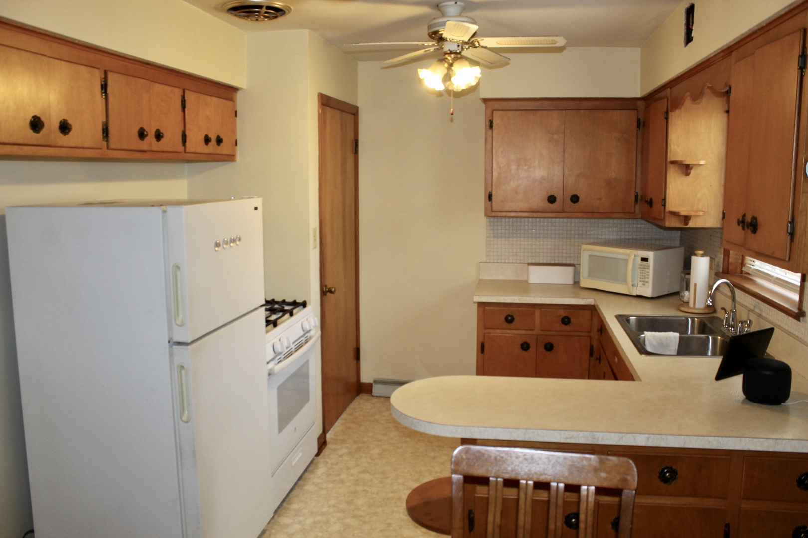 16421 Evans Avenue Property Photo 6