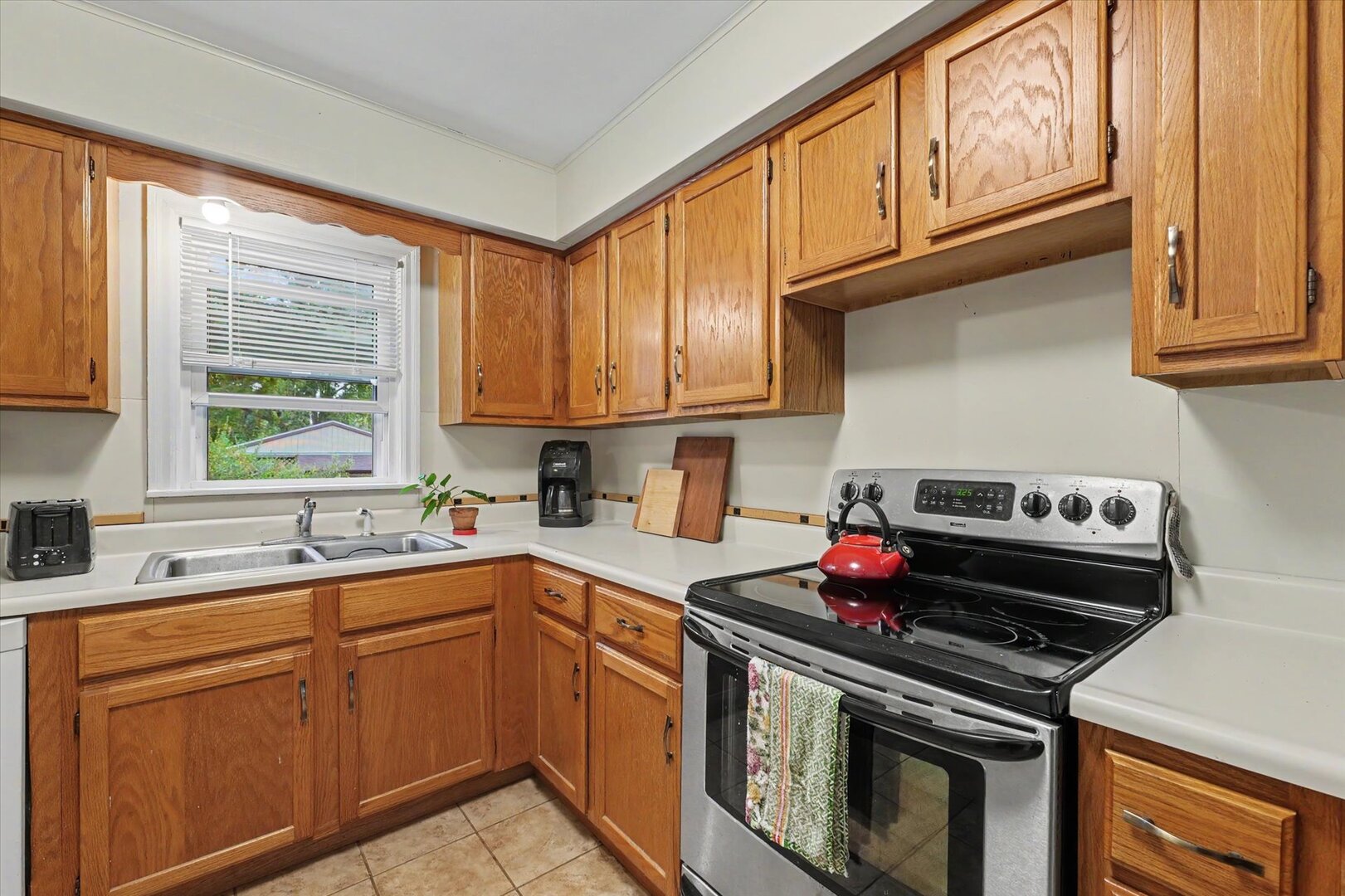 815 Balboa Road Property Photo 12