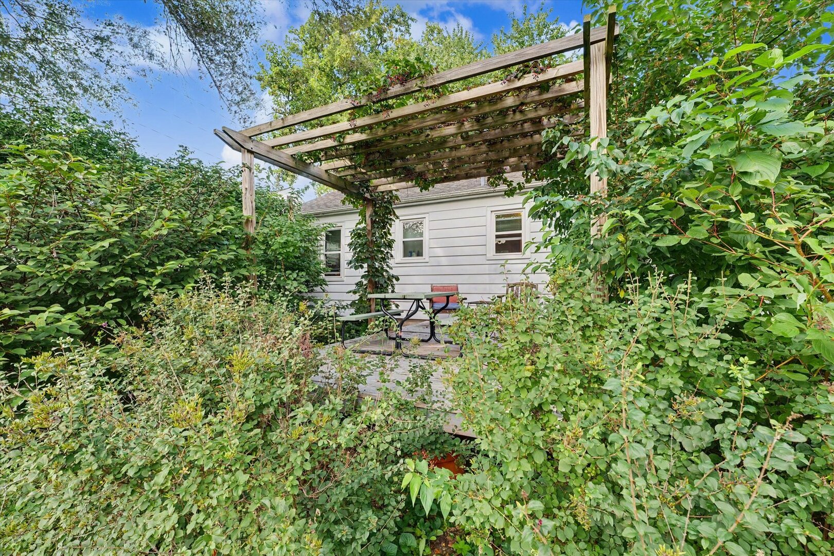 815 Balboa Road Property Photo 28