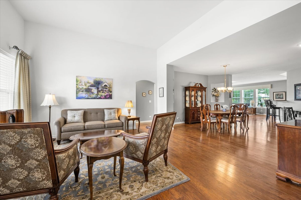 11595 Richmond Lane Property Photo 3