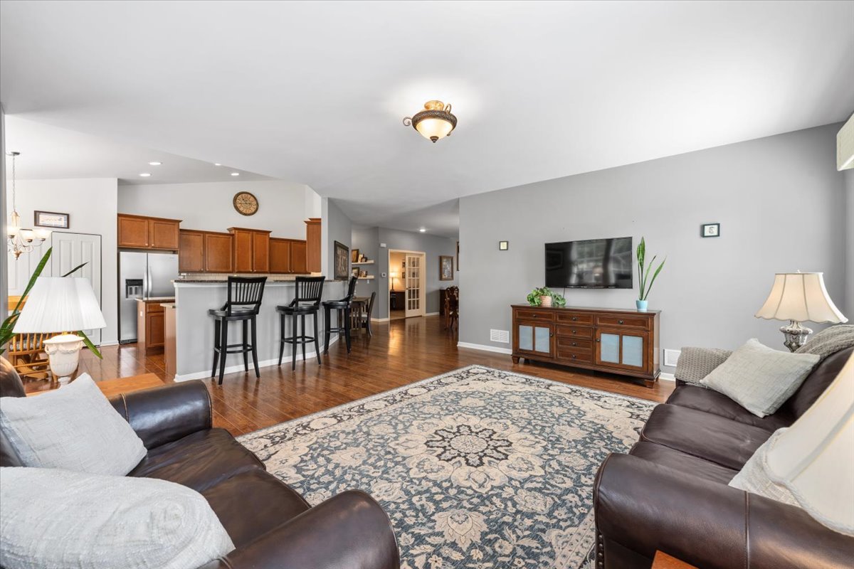 11595 Richmond Lane Property Photo 14