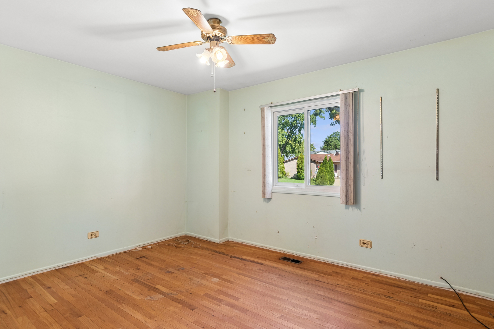 731 Nolan Avenue Property Photo 8