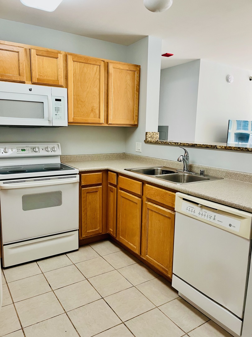 345 N Lasalle Street 1505 Property Photo 9