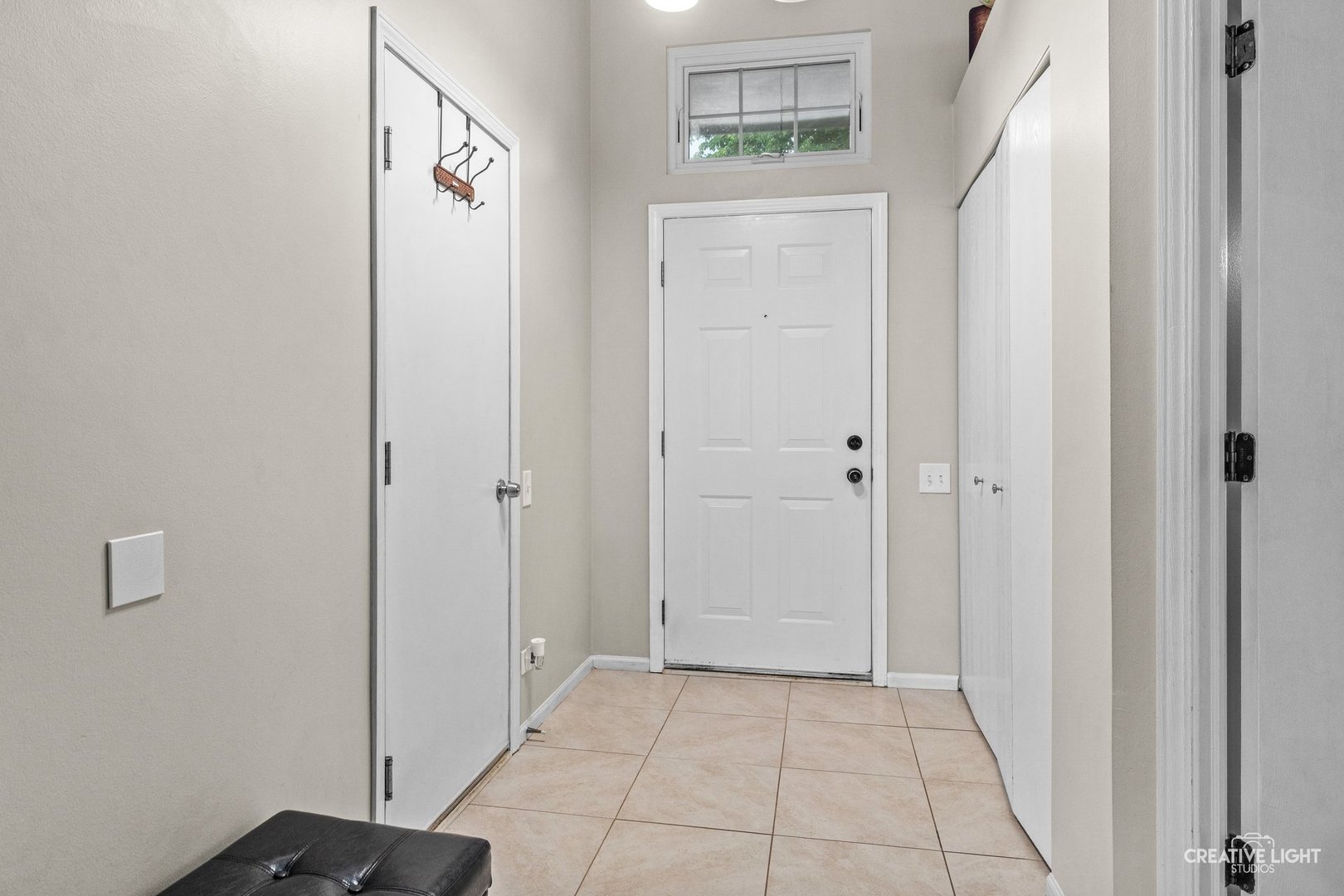 2377 Coral Cove Property Photo 3