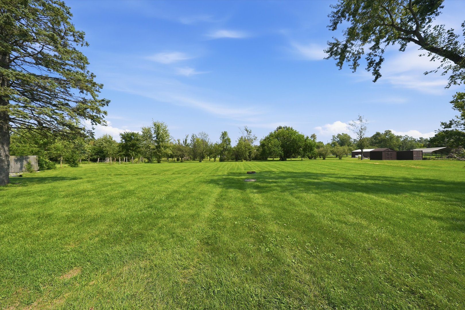 26553 S Woodlawn Avenue Property Photo 3