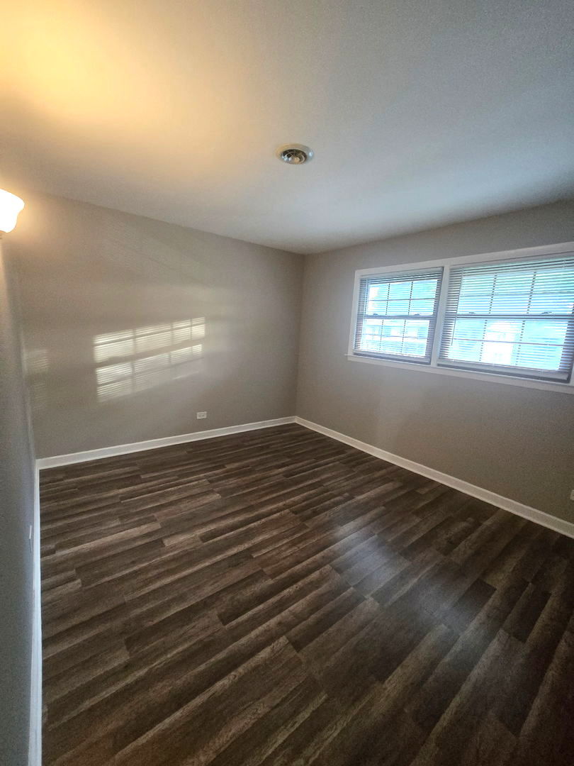 209 Washington Square D Property Photo 7