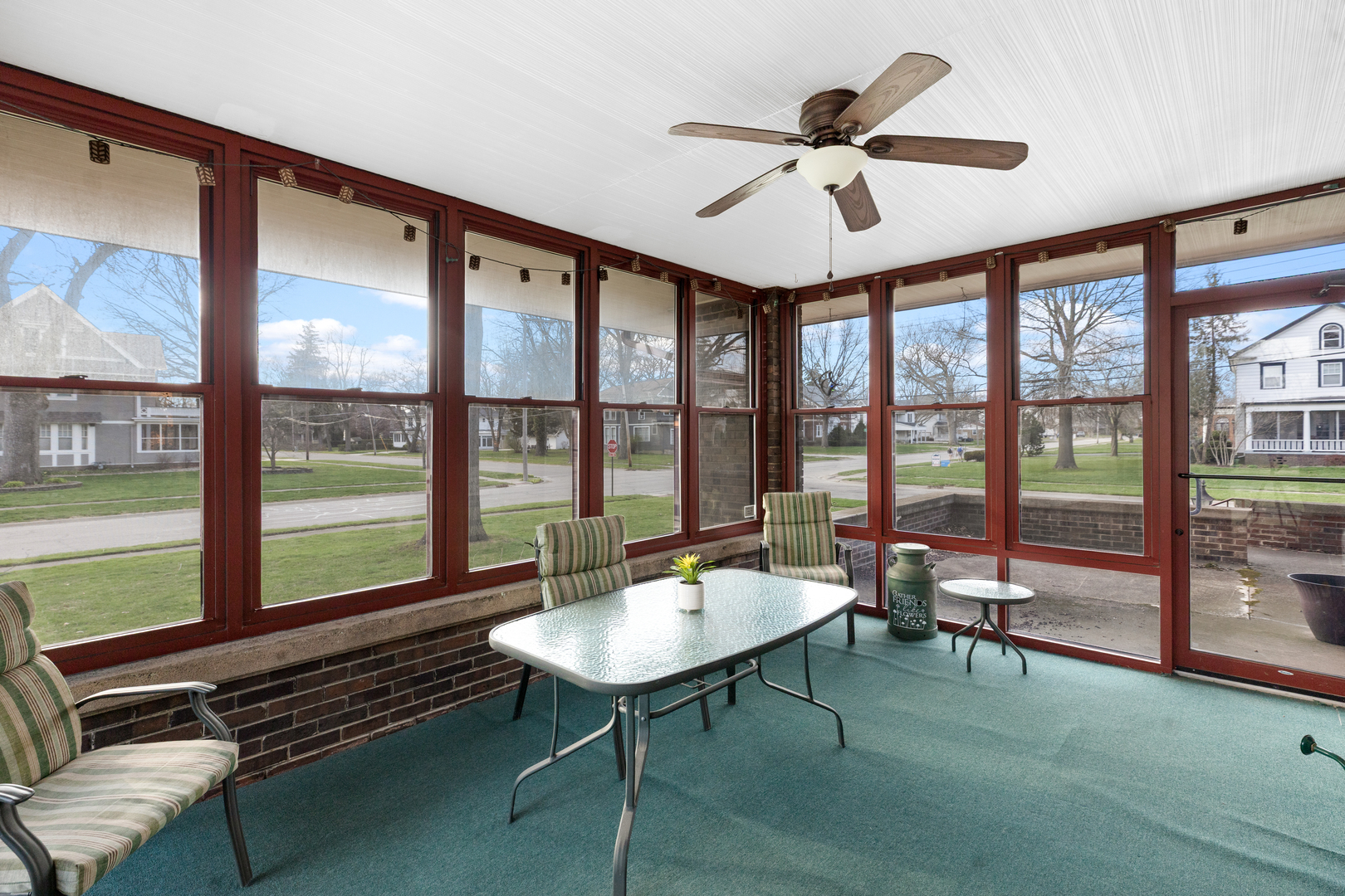205 E Lincoln Avenue Property Photo 13