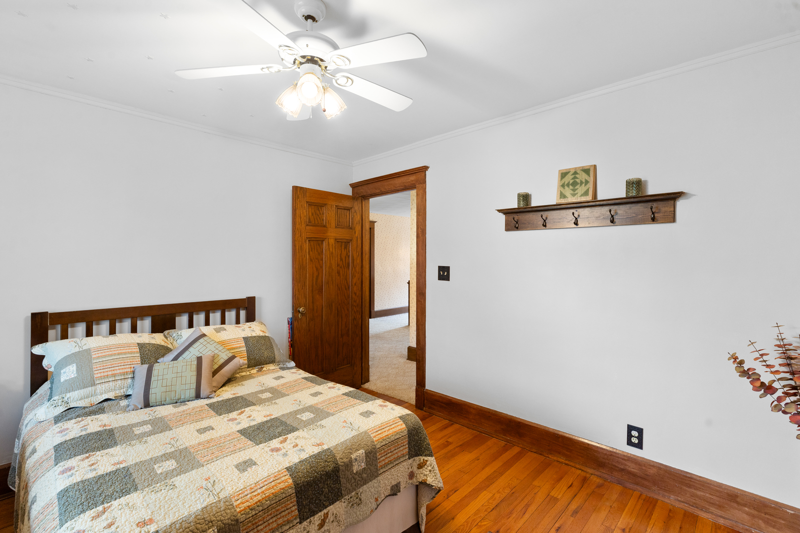205 E Lincoln Avenue Property Photo 32