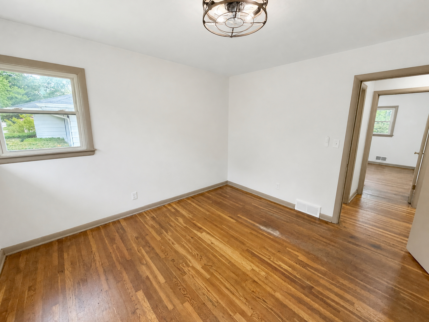 3327 Thelma Street Property Photo 14